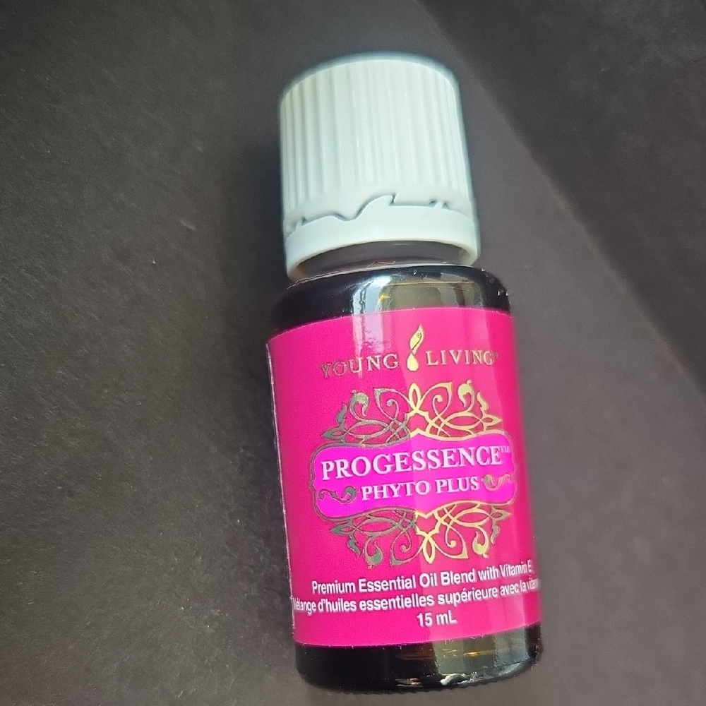 Young Living Progessence Phyto Plus - Pink and Gold